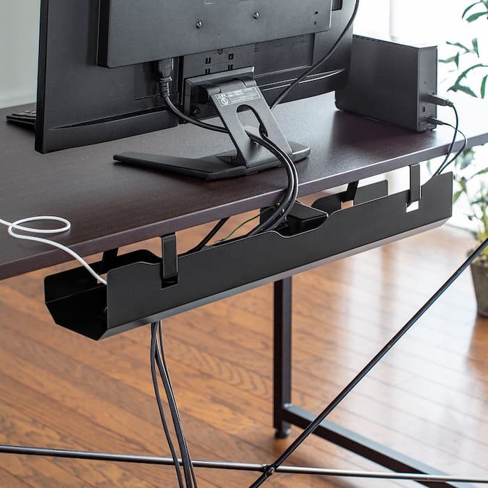 デスク下のぐちゃぐちゃなケーブルを整理できる ねじ固定タイプの ケーブルトレー 2色を発売 Cocotte デスク下のぐちゃぐちゃなケーブルを整理できる ねじ固定タイプの ケーブルトレー 2色を発売 Cocotte