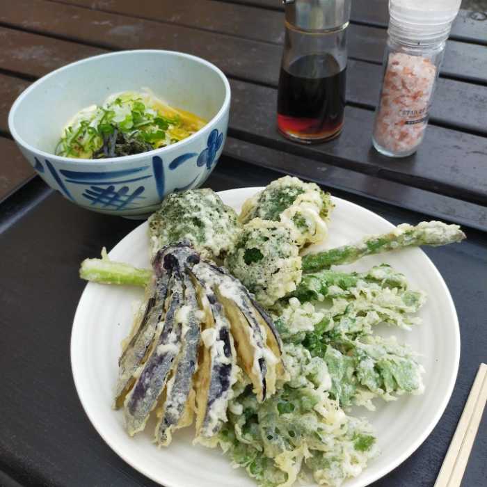 かばと製麺所の天ぷら