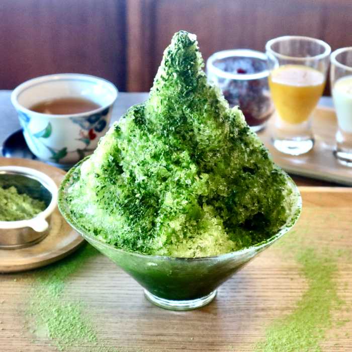 竹の丸スイーツカフェのCHABATAKE氷