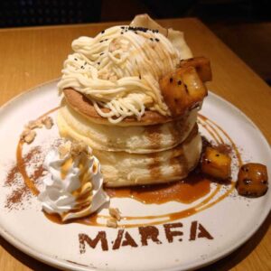 MARFA CAFEのさつまいものモンブランパンケーキ④