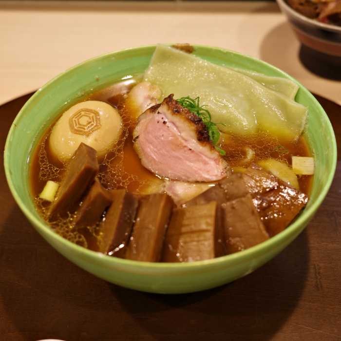 かめ囲のラーメン