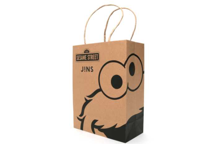JINSの紙袋