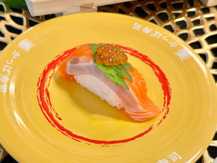 かっぱ寿司24夏フェアの銀鮭うに乗せ
