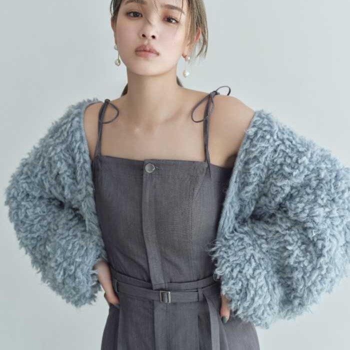 横田真悠 uu ネイビー ジップアップフーディ 横田真悠 uu ネイビー ジップアップフーディ 横田真悠 uu