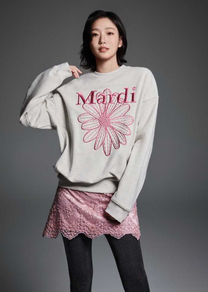 Mardi Mercrediのスウェット①