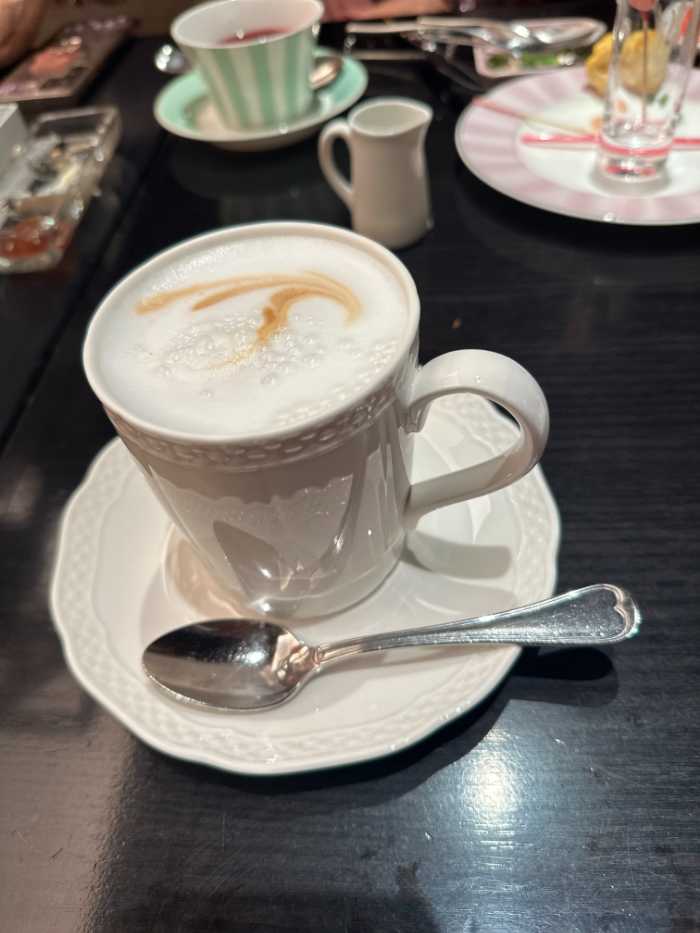 ANAのアフタヌーンティーです