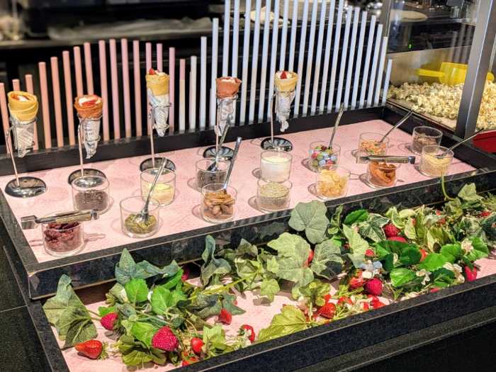 ヒルトンのスイーツビュッフェ⑮