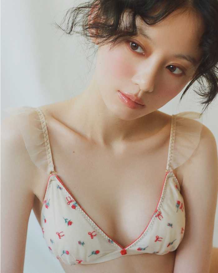 リリー ブラウン ランジェリーの最新コレクション③