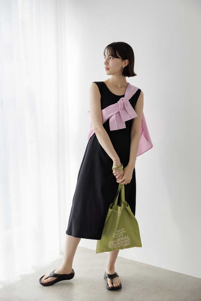 BAMBI WATERのカップ付きワンピース③