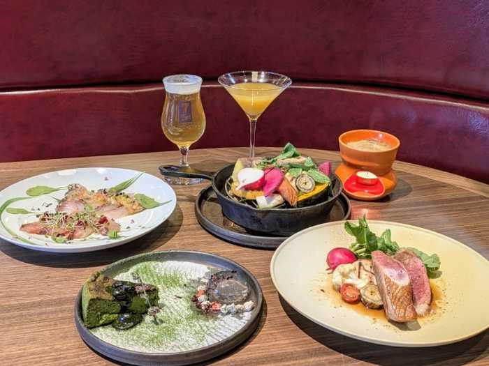 PUB＆GRILL 7TAPS TAVERNの料理①