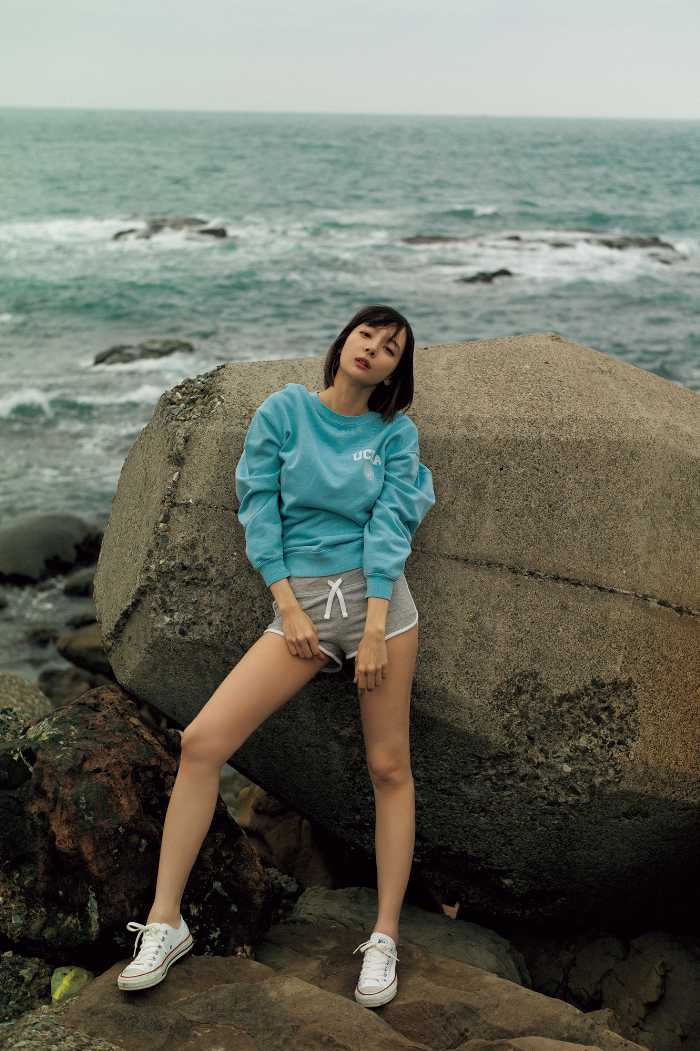 岡田紗佳の写真集③