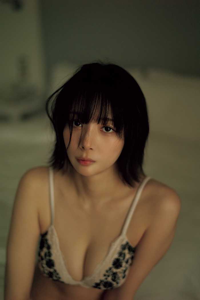 岡田紗佳の写真集②