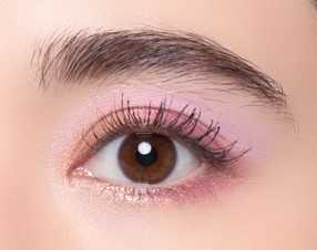 レブロンの新作コスメ⑥