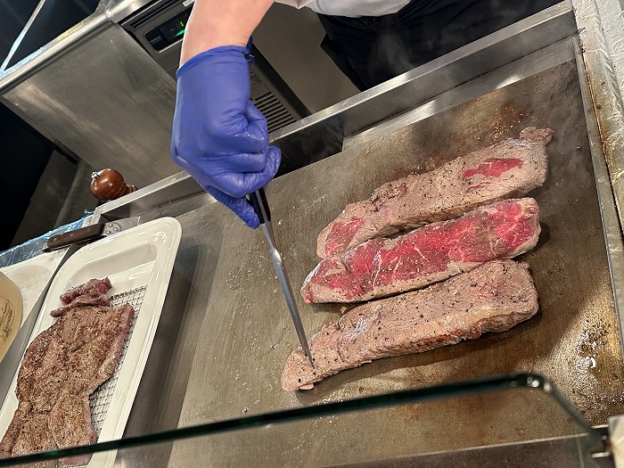 ホテル ユニバーサル ポートの春の華やかイタリアンです。