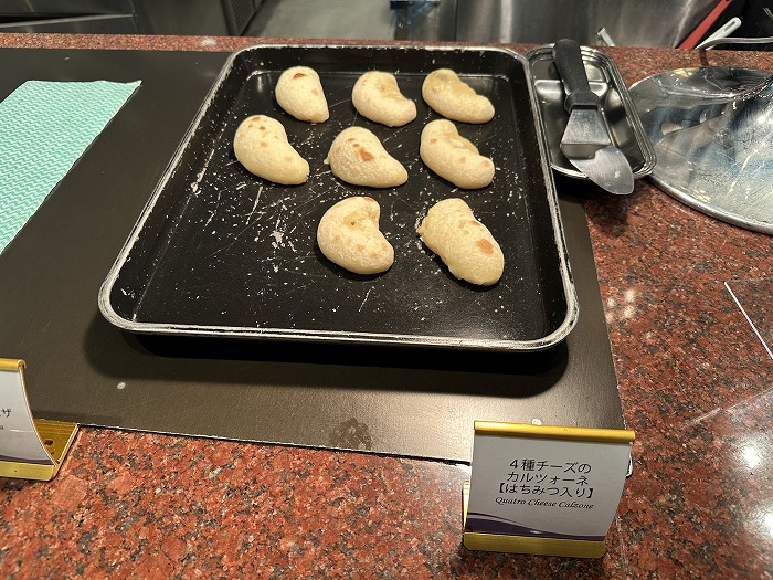 ホテル ユニバーサル ポートの春の華やかイタリアンです。