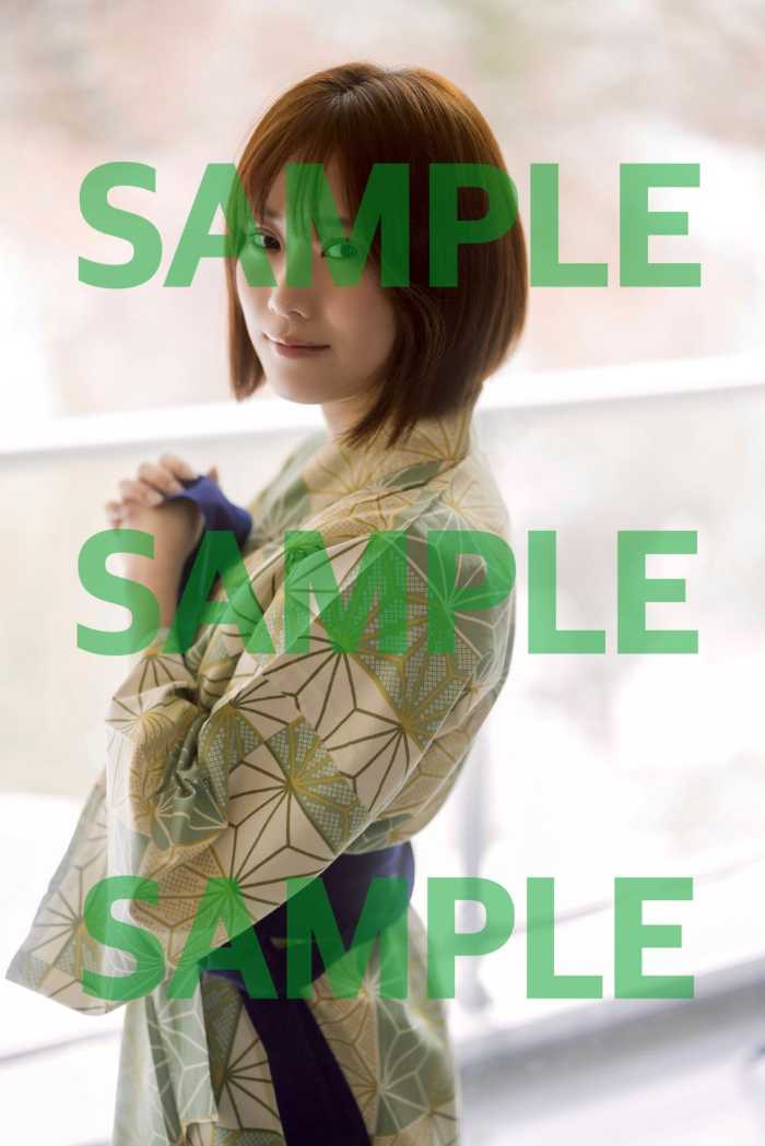 夏吉ゆうこの初の写真集④