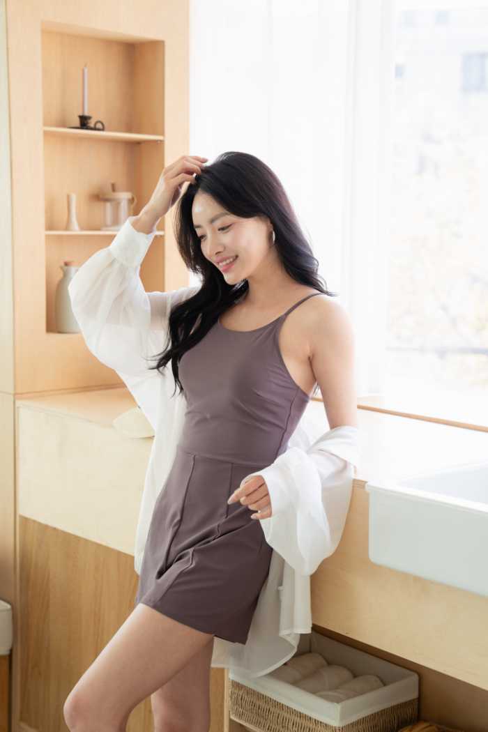 エナイのオールインワン水着⑨