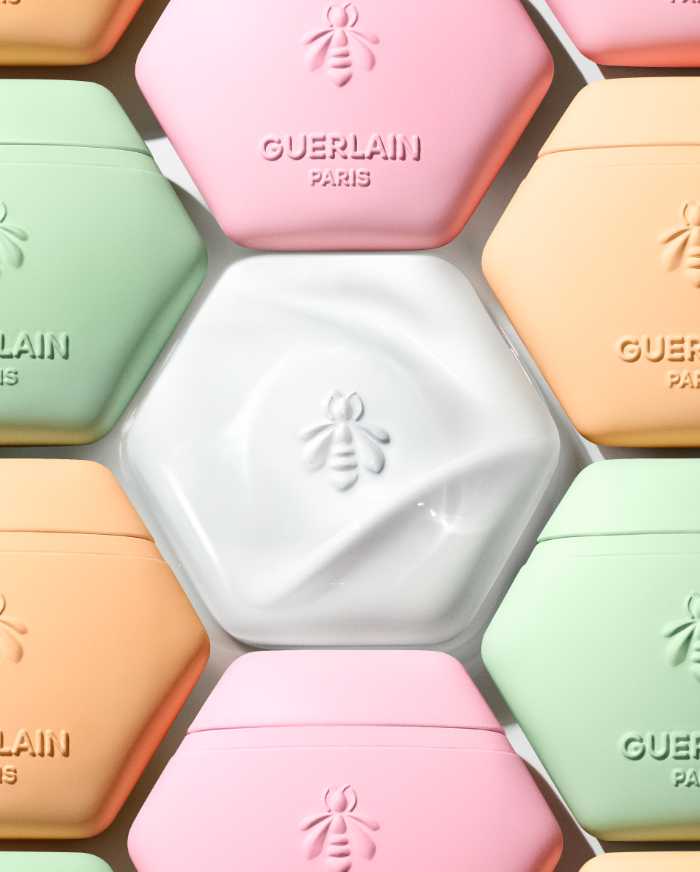 アクアアレゴリアシリーズのハンドクリーム①