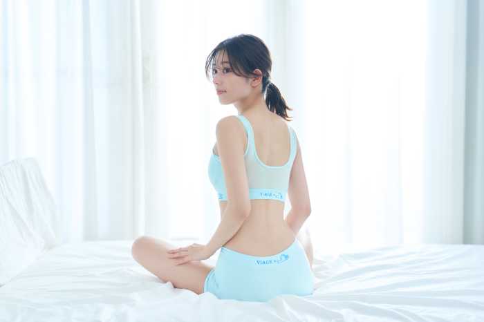 ビューティアップナイトブラのサンリオデザイン①