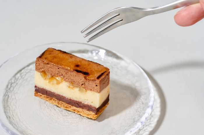 Minimalのレモンとチョコレートのシブースト③