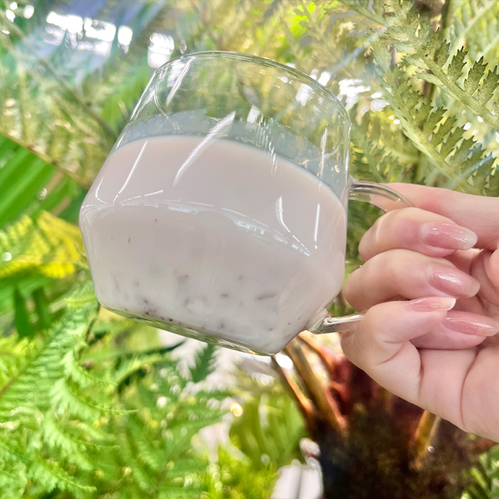 スターバックスのストロベリークラッシュミルク⑤