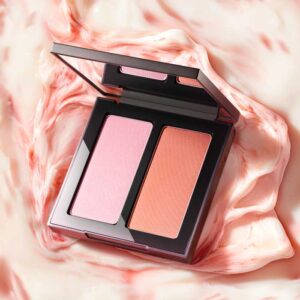 シュウ ウエムラの3Dチークメイト