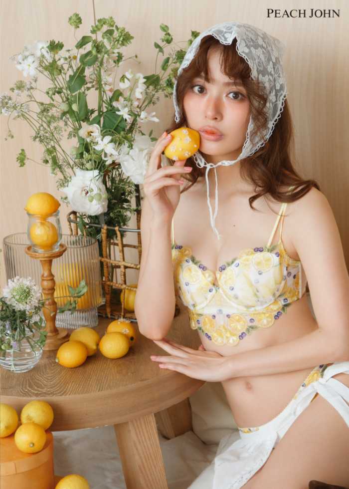 PEACH JOHNの新作ランジェリー⑤