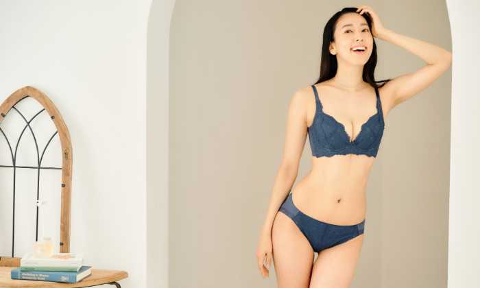 グラモアのグラモアブラ③