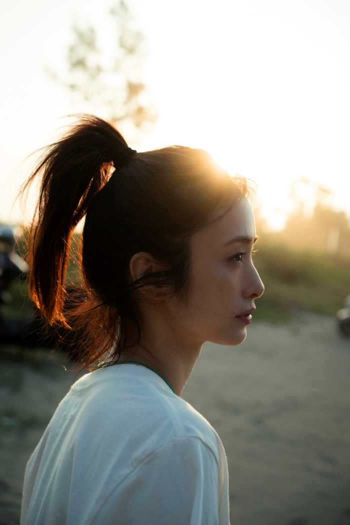 上戸彩の写真集⑤