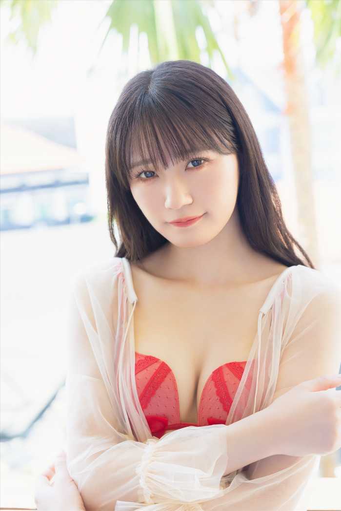 SKE48･中野愛理の1st写真集①