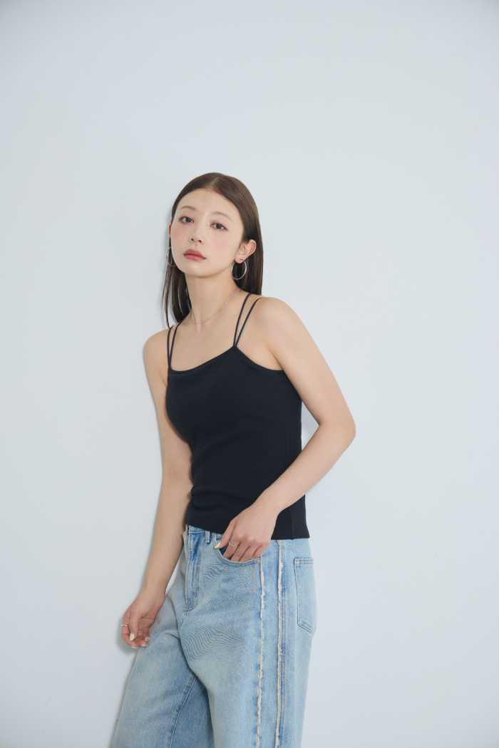 BAMBI WATERのトップス②