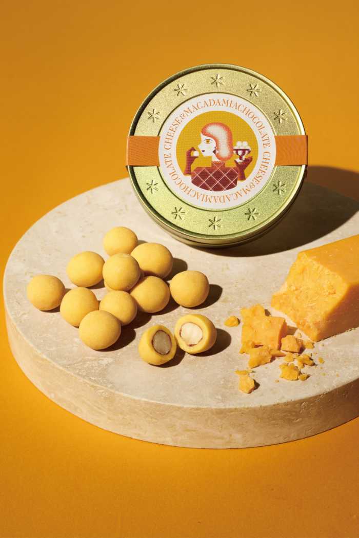ナウオンチーズのチーズ&マカダミア チョコレート②