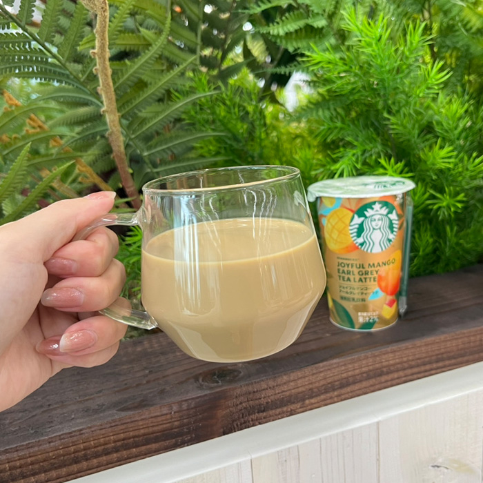 スターバックスのジョイフルマンゴーアールグレイティーラテ⑥