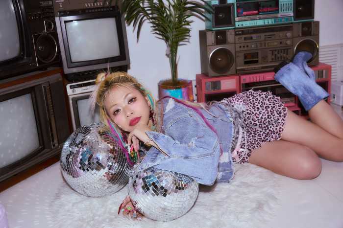 人間合格 エルフ荒川の1stフォトエッセイ4