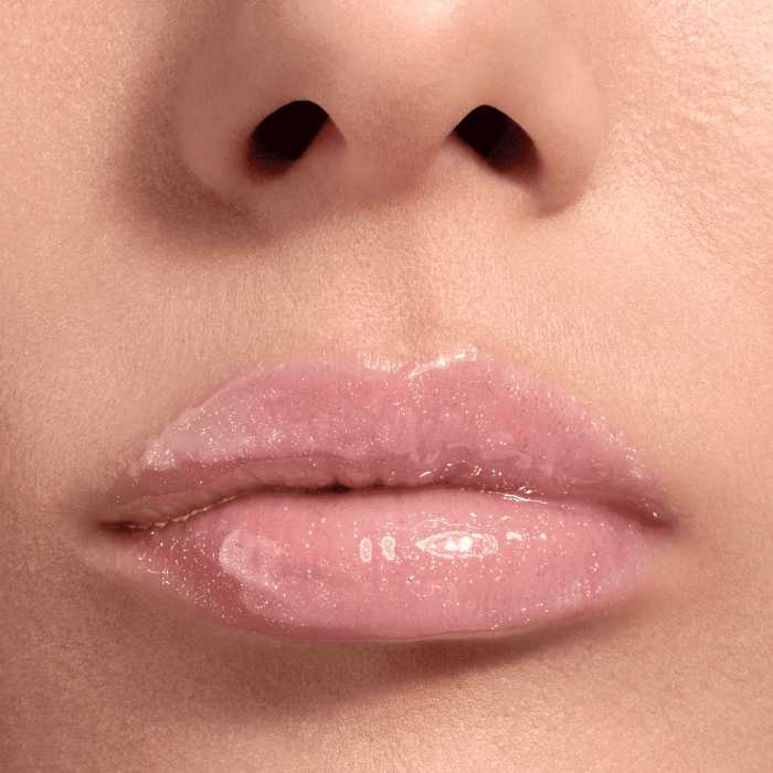 アルマーニ ビューティの新作リッププランパー④