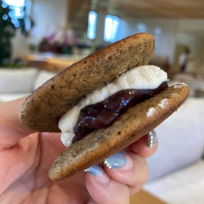 掛川森林果樹公園アトリエテラスのコーヒー生どら