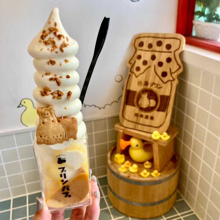 周年祭のプリンパフェ感謝の7段ソフト盛り!