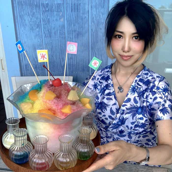 ドライブイン熱海プリン食堂のみんなでジャンボかき氷
