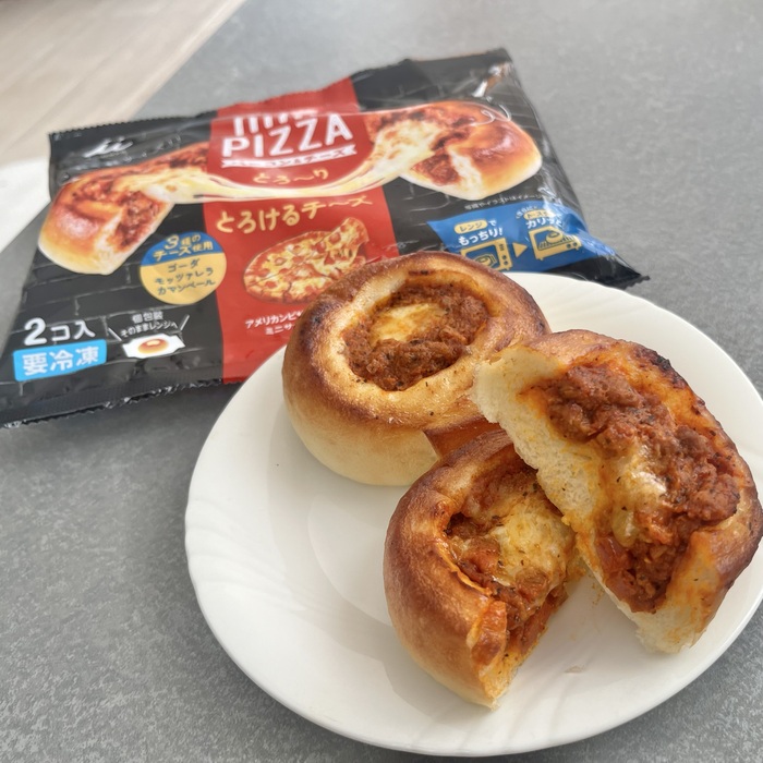 井村屋のmini PIZZAベーコン＆チーズ④