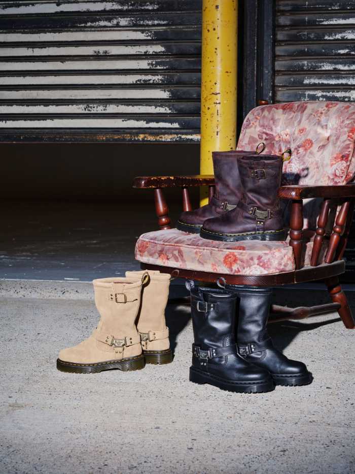 ドクターマーチン新作“THE ANISTONE”バイカーブーツが登場