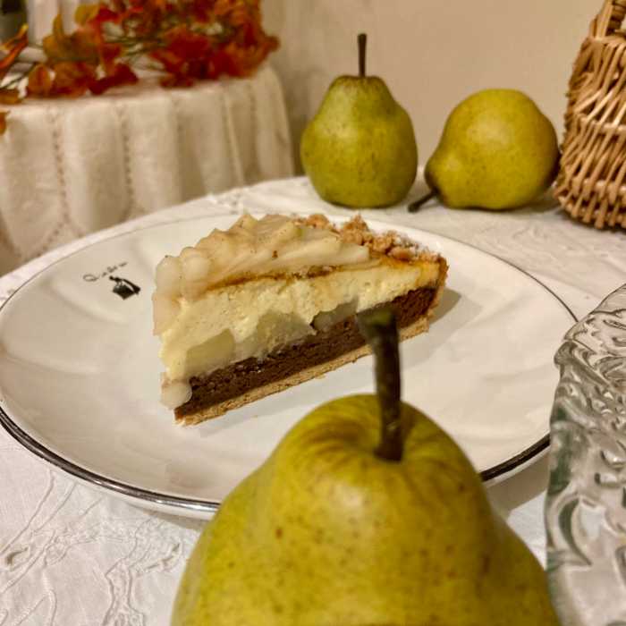キル フェ ボンの洋梨のシブーストとチョコレートのタルトカット