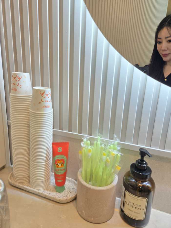 院内の歯磨きスペース