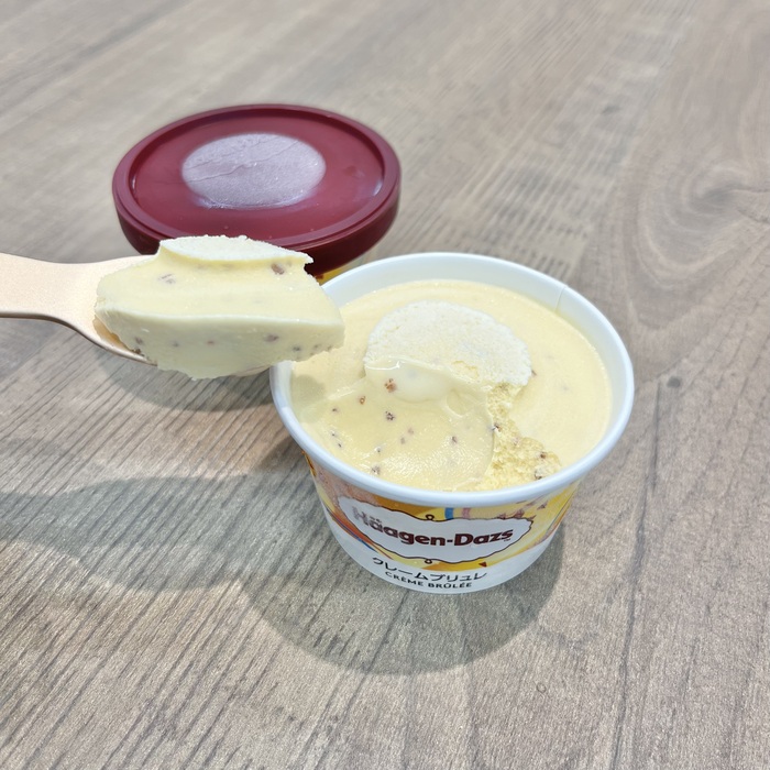 ハーゲンダッツのアソートボックス世界のデザート セレクション④