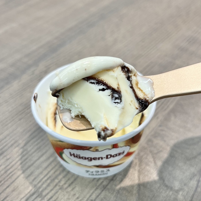 ハーゲンダッツのアソートボックス世界のデザート セレクション⑪