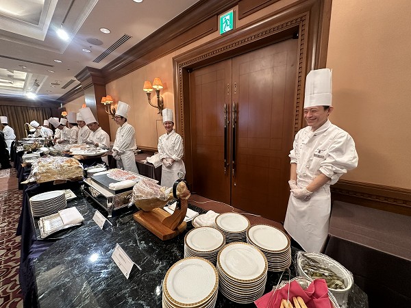 帝国ホテル大阪開業30周年記念です。