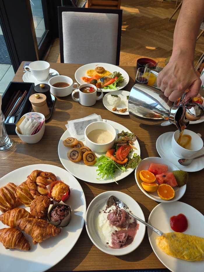 朝食ビュッフェ