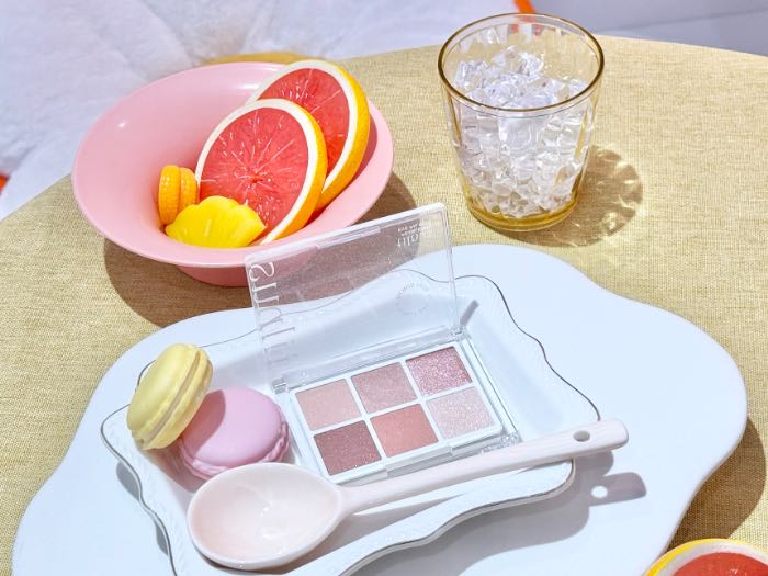 ティルナスポップアップのアイパレット3