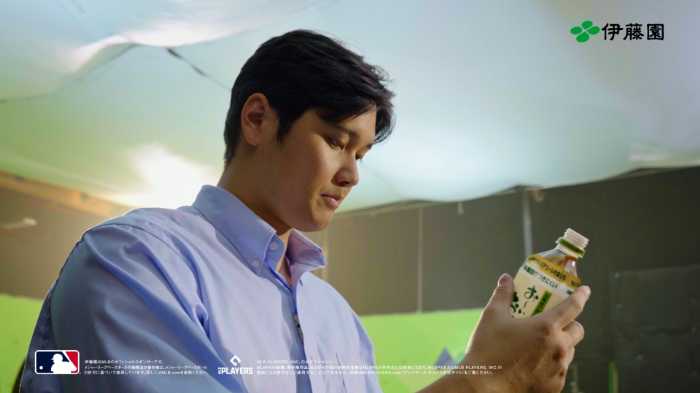 お~いお茶 カテキン緑茶のCM