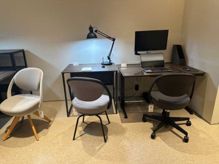 オカムラの椅子③