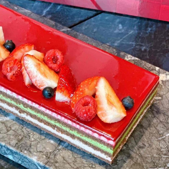 コンラッド大阪・苺2025⑤